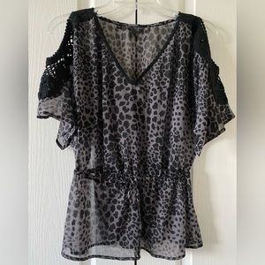 Guess Animal Print Top - Black/Gray
